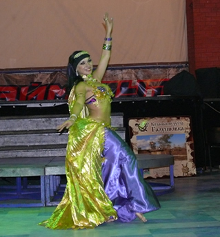 Arabic Professional Dance Information for School and Belly Dance